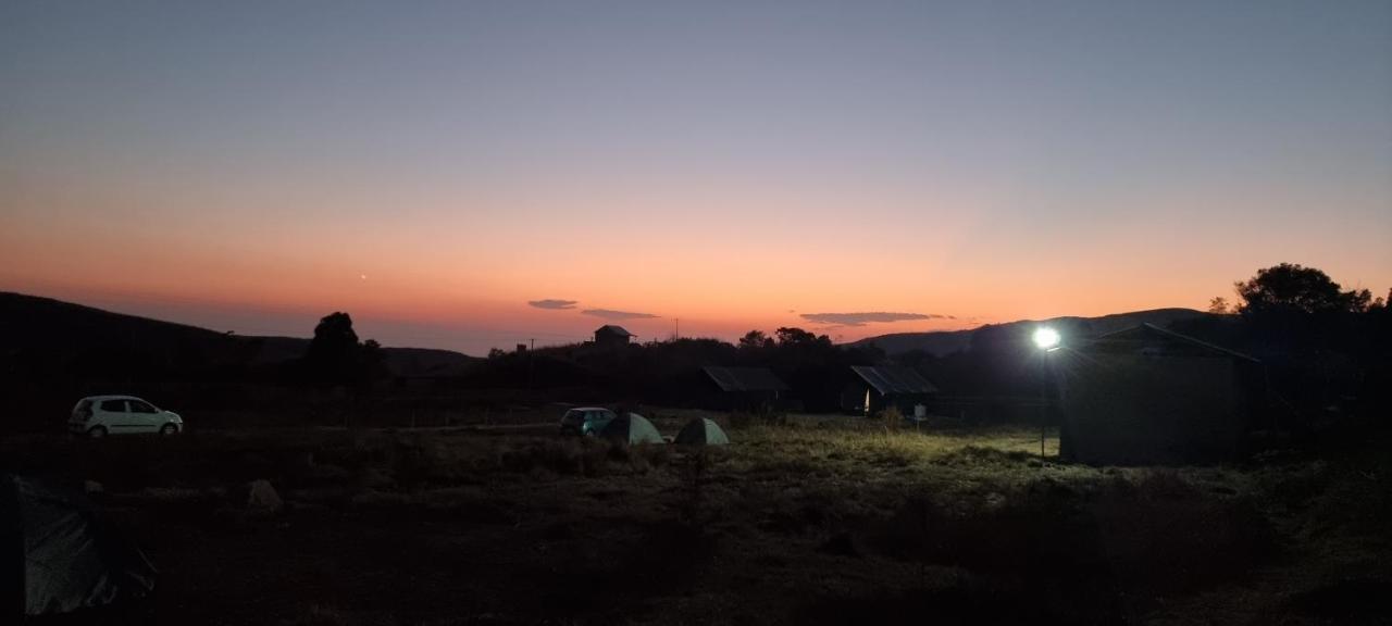Camp Iaiwan Hotel Cherrapunji Bagian luar foto